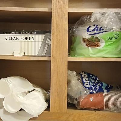 Kitchen paper plates - Cups - forks and more