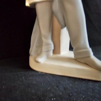 RARE RETIRED LLADRO #4825 Veterinarian - Mint condition!