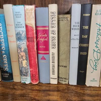 Vintage hardback books - without dust Jackets - Many classic titles!