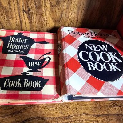 Vintage cookbooks - Spiral bound - Better Homes - Pilsbury and more