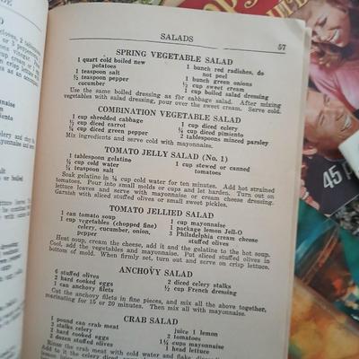 Some way cool vintage cookbooks and pamphlet like cook & drink mixing books