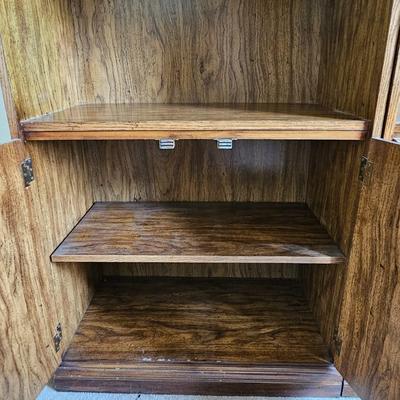 Nice sturdy bookshelf with under-storage. They don't make them like this anymore!!