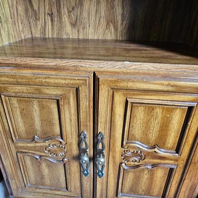 Nice sturdy bookshelf with under-storage. They don't make them like this anymore!!