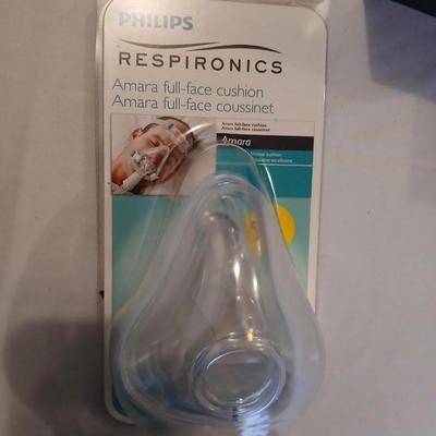 Two Phillips Respironics full face cushion BRAND NEW SEALED PACKAGES