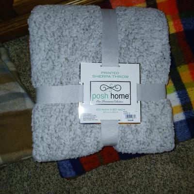 Three throw blankets / two snap arounds and a new Posh Home 50x60 Sherpa throw