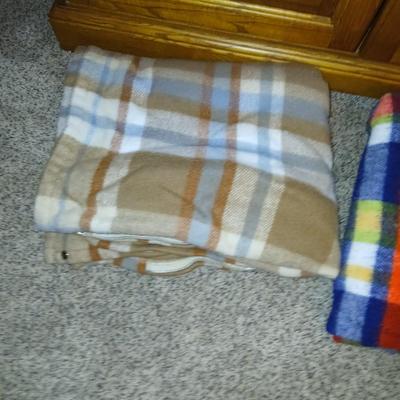 Three throw blankets / two snap arounds and a new Posh Home 50x60 Sherpa throw