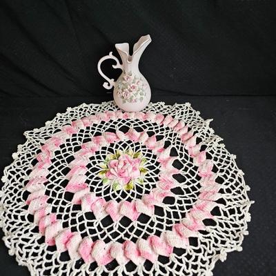Elegant vintage Hand-painted Lefton China vase with hand knitted doily