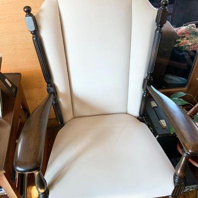 Casual Chair - Nic Wide Arm Rests