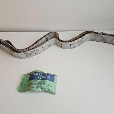 Eubanks Pioneer Leather Goods Boise Idaho Rifle Sling New old stock with Uncle Mikes Sling Swivels