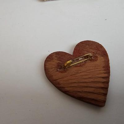 Lots of Adult Trinkets in a cedar box - 1940's lighter keychain -Brass clapper - Vintage Marba wallet and more