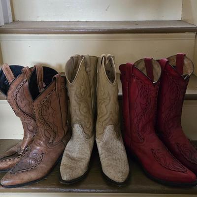 LOT 15: Vintage Cowboy Boots: Dan Post Men's Leather Cowboy Boots (2prs)