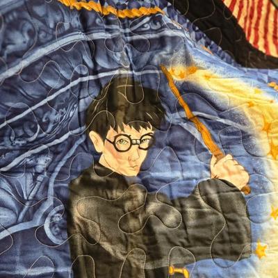 LOT 20: Harry Potter Wall/Lap Quilt & American Flag Fleece Blanket