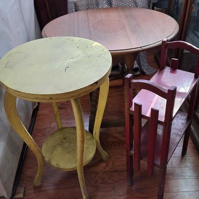 LOT 24: Ready for Upcycling: Drop Leaf Table, Round 2 Tier Table & Small Book Shelf