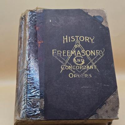 LOT 26: Antique History of Freemasonry and Concordant Orders Book & Small Freemason Dishes