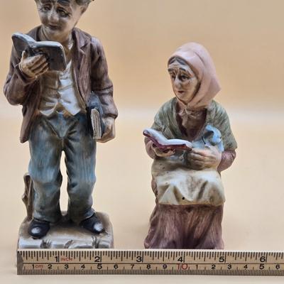 LOT 27: Vintage Norleans Figurines