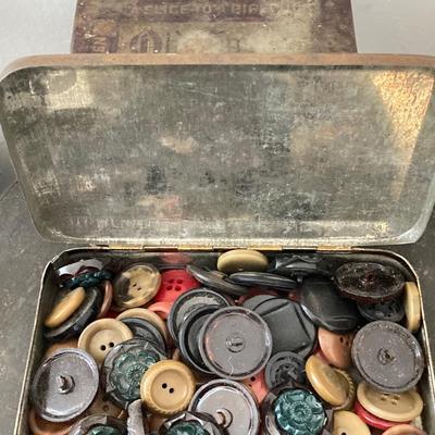 LOT 29: Large Collection of Antique / Vintage Buttons in Tins and Jars
