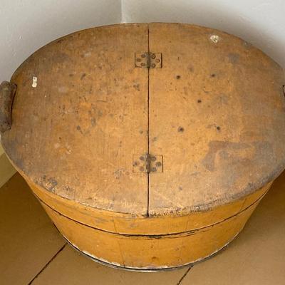 LOT 34: Antique Wooden Bin/Wash Tub with Inserts
