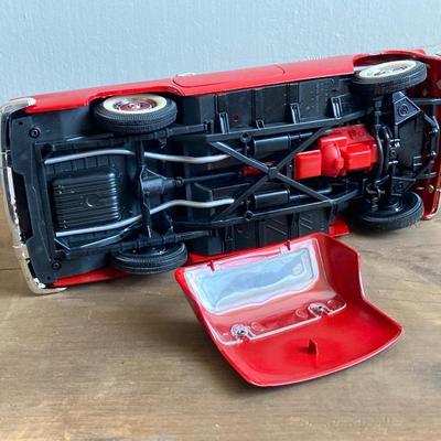 LOT 41: Thunderbird (T-Bird) Collection - Revel Diecast, Leadworks, Tin Wall Sign and Telephone