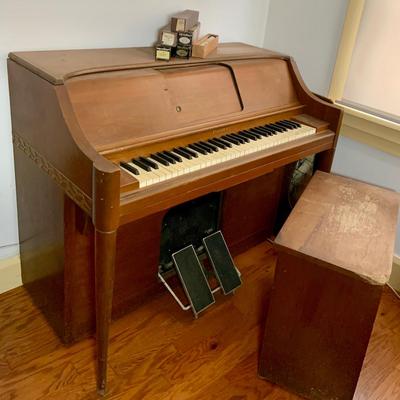 LOT 61: Vintage Pianola Player Piano with Paino Rolls and Bench