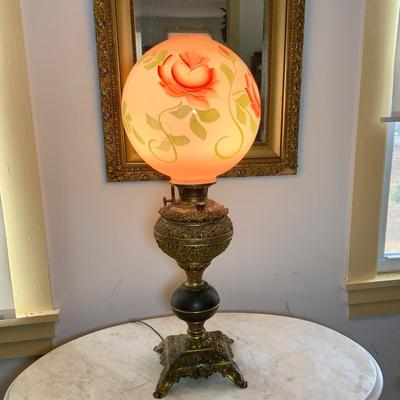 LOT 64: Vintage/Antique Victorian Parlor Hurricane Lamp