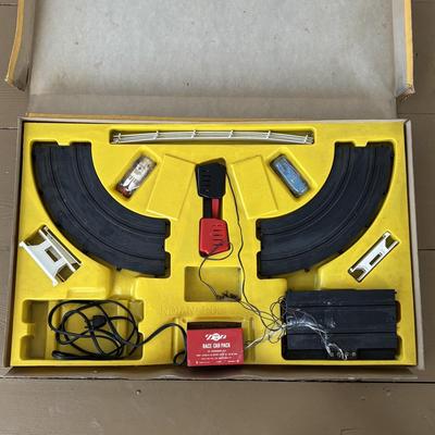 LOT 84: Penn Line A.J. Foyt's Indianapolis 500 Victory Racing Car Set