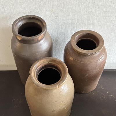 LOT 103: Vintage Yellowware Stoneware Molds & Primitive Stoneware Crocks/Jars