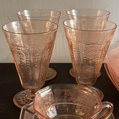 LOT 108: Vintage Pink Depression 16pc Set w/Original Box