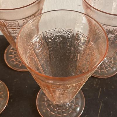 LOT 108: Vintage Pink Depression 16pc Set w/Original Box