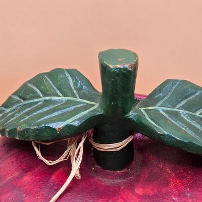 LOT 172: Vintage Cast Iron Apple Bank