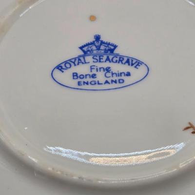 LOT 179: Vintage Arthur Wood Numbered Tea Pot & Variety of Cups and Saucers