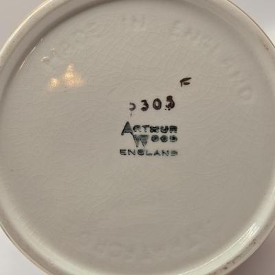 LOT 179: Vintage Arthur Wood Numbered Tea Pot & Variety of Cups and Saucers