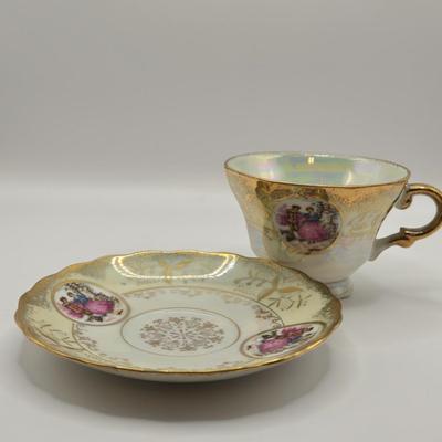 LOT 180: Vintage Teacups: Johnson Bros., Shelley, Lefton, Copeland Spode, Royal Sealy