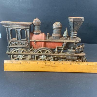 LOT 200: Cast Iron Train Engine Door Stop