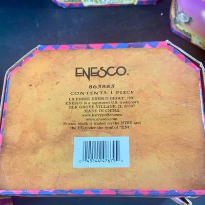 LOT 202: Collection of Enesco Harry Potter Plaques and Figurine In Original Boxes