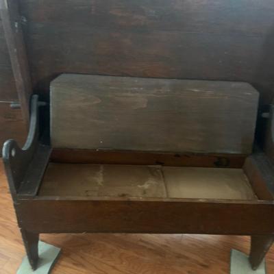 LOT 205: Early 19th Century Hutch Table with Seatbox