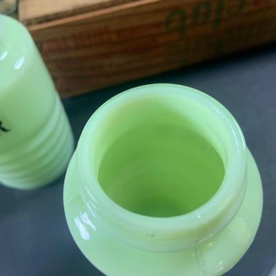 LOT 206: Vintage Jadeite Salt, Pepper, Sugar and Flour Shakers, Spice Tins, Large Wood Bread Bowl and Rolling PIn