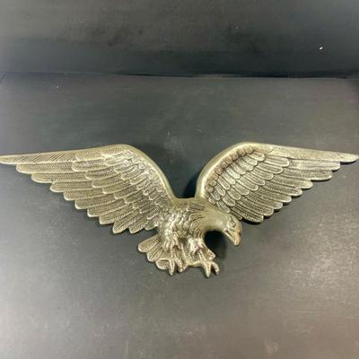LOT 208: Metal American Eagle with Spread Wings by Scott Prod.