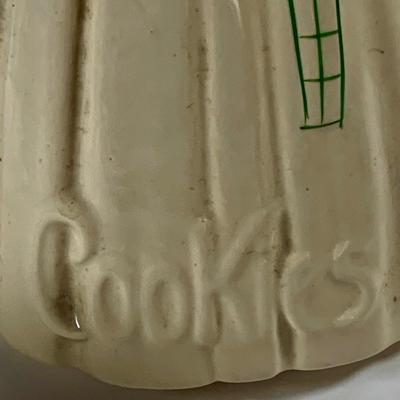 LOT 209: Vintage Black Americana McCoy Cookie Jar, a Cow Creamer and More