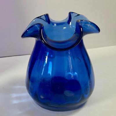 LOT 210: Beautiful Blue Art Glass Collection Including a Large Cobalt Blue Bottle Vase, Golf Ball Cobalt Blue Globe Vase, Glass Mushroom,...