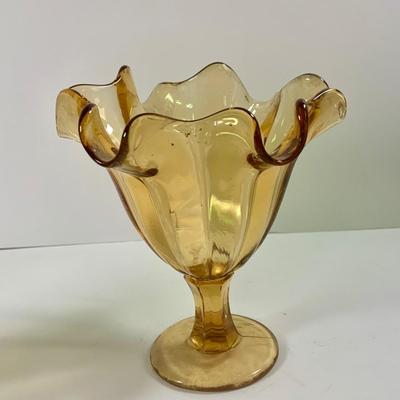 LOT 211: Beautiful Collection of Art Glass Including Large White Sniftner Goblet Made in Italy, Green Vase and Ruffled Top Amber Vase