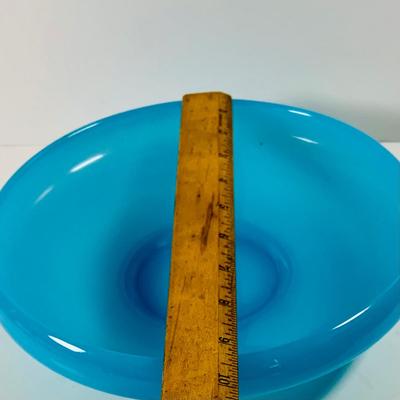 LOT 216: Beautiful Art Deco Blue Art Glass Cupped Bowl with Flower Frog