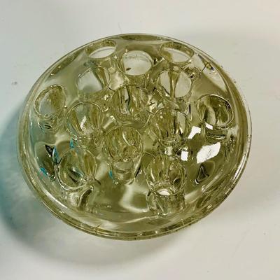 LOT 216: Beautiful Art Deco Blue Art Glass Cupped Bowl with Flower Frog