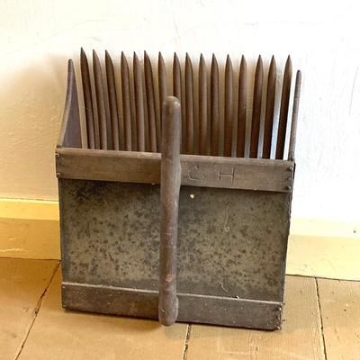 LOT 248: Antique / Vintage Primitive Wood Metal Cranberry Scoop Harvest Rake