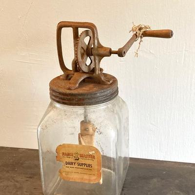 LOT 250: Antique / Vintage Farm Master Butter Churn