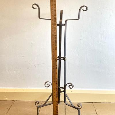 LOT 252: Vintage Plant Stand with Ornate Planter / Bowl