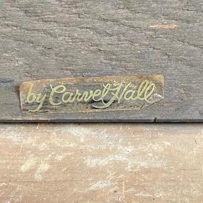 LOT 253: "Buffalo Bill" Knife - William F. Cody Reproduction Knife by Carvel Hall and Wall Display