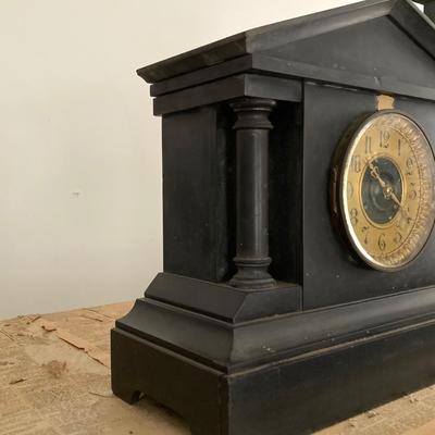 LOT 254: Vintage Le Boutillier & Co Paris Stone Mantel Clock