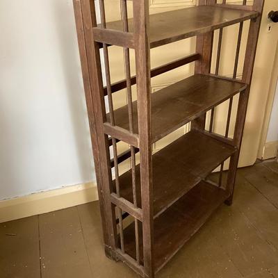 LOT 255: Vintage Wooden Folding Bookcase / Shelf Unit