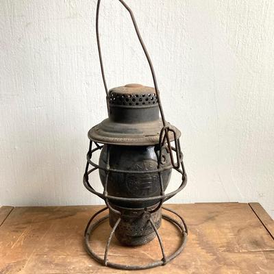 LOT 256: Antique / Vintage Lanterns - Adlake Reliable B & O.R.R. and More