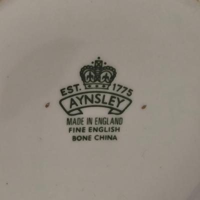 LOT 271: Vintage N.J. Historic Locations Plates, 6 Inch Square Crystal Plates, Bi-Centenary of The United States Cups, & Silver...